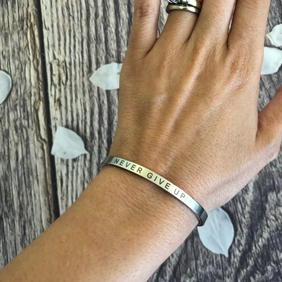 Never Give Up Inspirational Cuff - Picture 4 of 7
